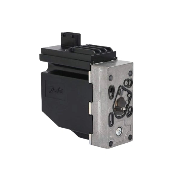 RE333009 RE290610 157B4078 Hydraulic Valve Original New for Danfoss John Deere Engine 6135 6090 6081 6068 Tractor 8245R 8270R 8320R 8345R 5038D 5103E 5103